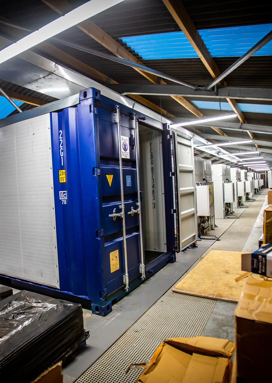 install with flow cell batteries